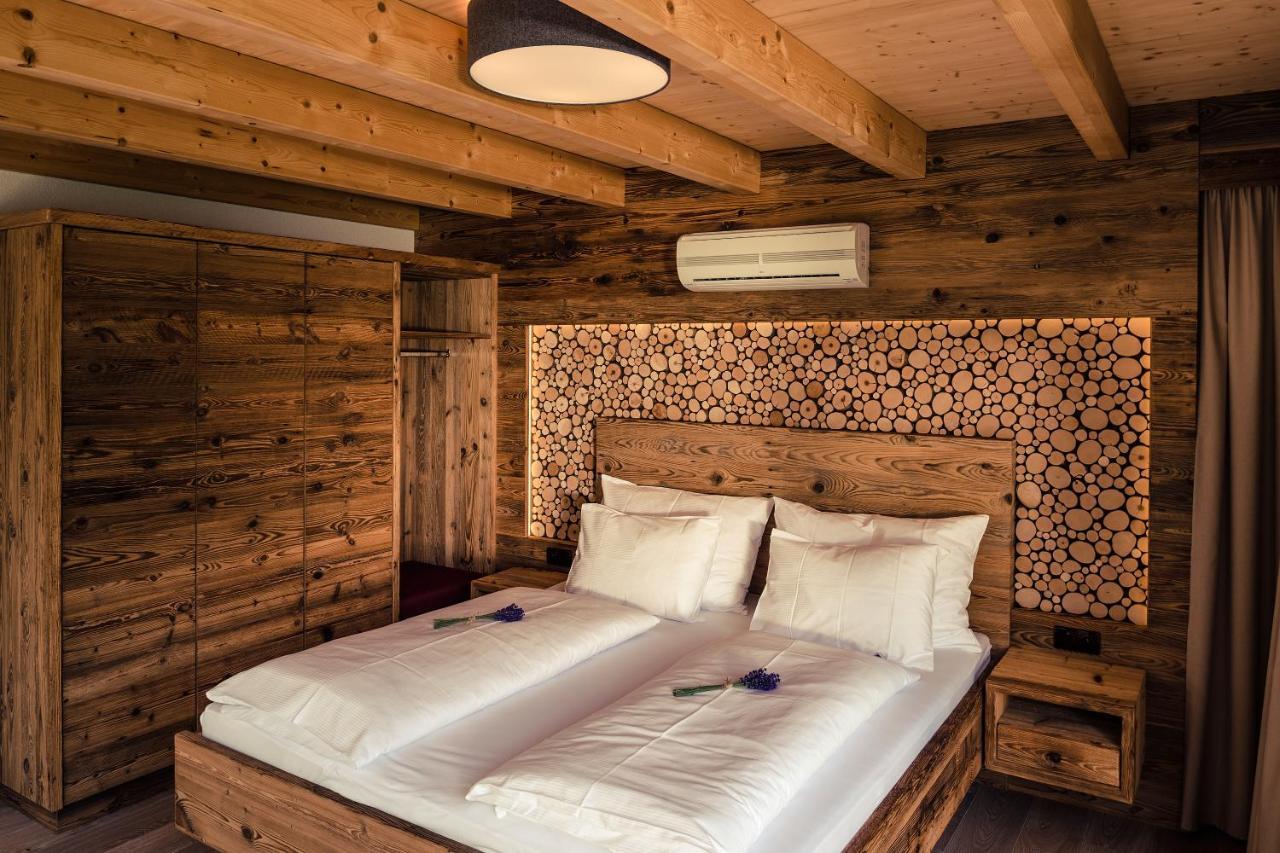 Villa Resort & Organic Spa - Luxusni Apartman S Virivkou 捷克布杰约维采 外观 照片