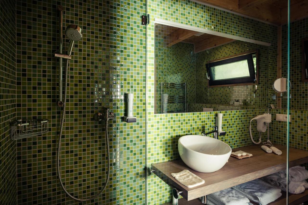 Villa Resort & Organic Spa - Luxusni Apartman S Virivkou 捷克布杰约维采 外观 照片