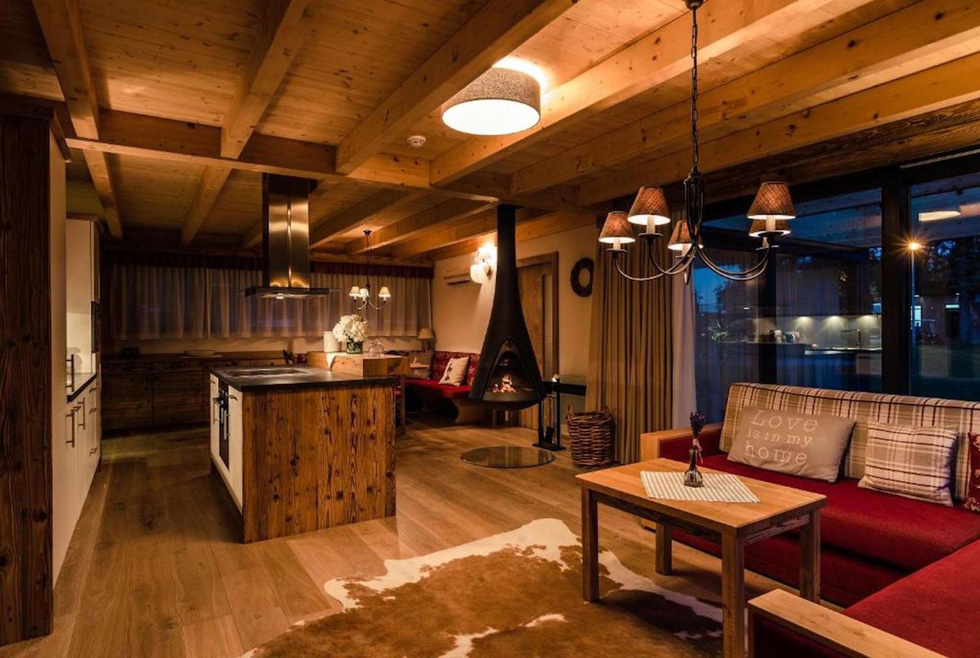 Villa Resort & Organic Spa - Luxusni Apartman S Virivkou 捷克布杰约维采 外观 照片